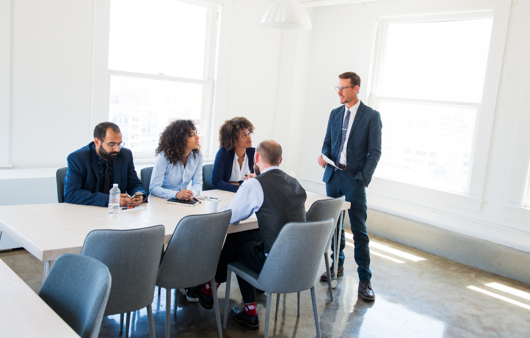 Peran Pelatihan SDM dalam Mengurangi Tingkat Pergantian Karyawan